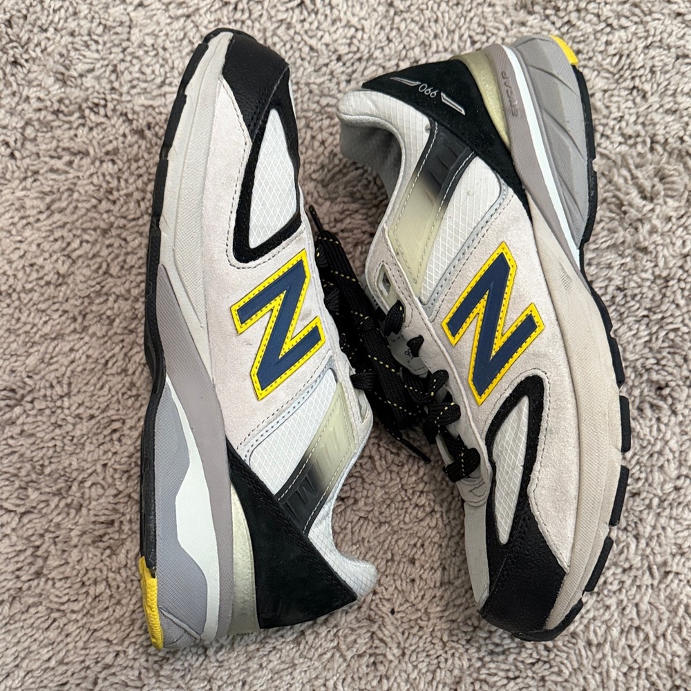 New Balance Kids 990v5